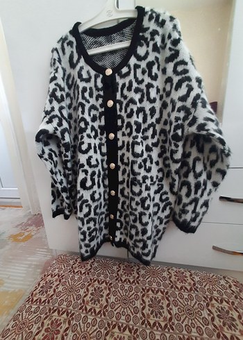 Gri Leopar Desenli Uzun Kollu Düğmeli Triko Kadın Hırka - Görsel 6