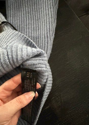 m Beden mavi Renk Orijinal Massimo Dutti hırka