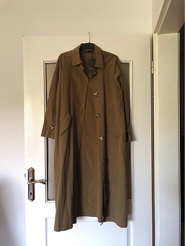 Pull and Bear Minik Terzi Trençkot