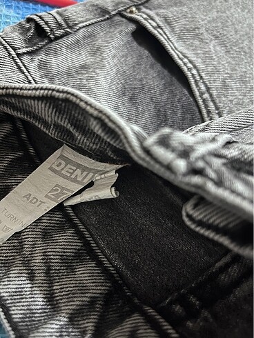 Bershka Pantolon