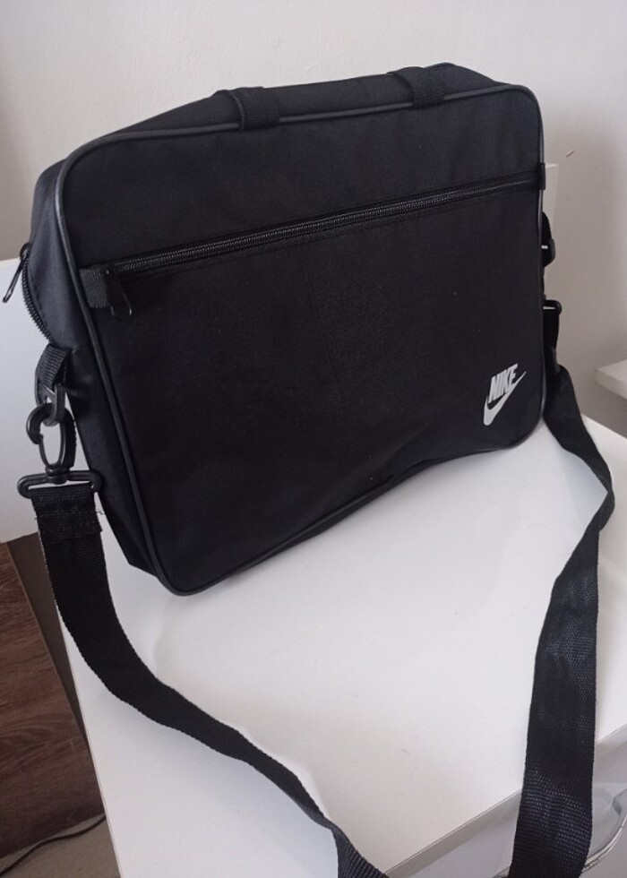 laptop çantası  - Görsel 2