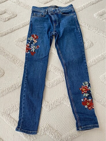 LC Waikiki Nakışlı kot