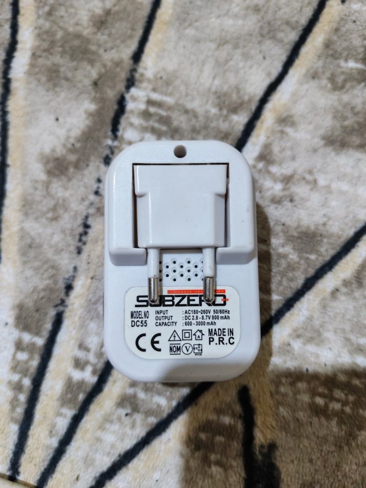 Beyaz Evrensel Telefon Şarj Cihazı - Görsel 2