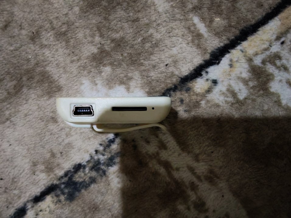 Mavi ve Gri Taşınabilir Power Bank - Görsel 3