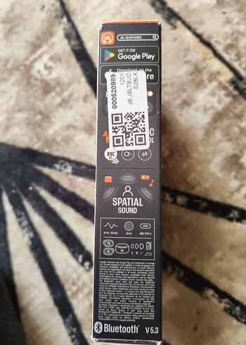 JBL Tune Buds 2 Kablosuz Kulaklık Siyah - Görsel 2