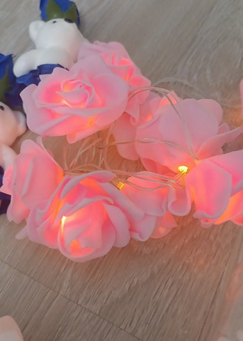 Ikea Led Işıklı Beyaz Gül ve Ayıcık Süslemeleri