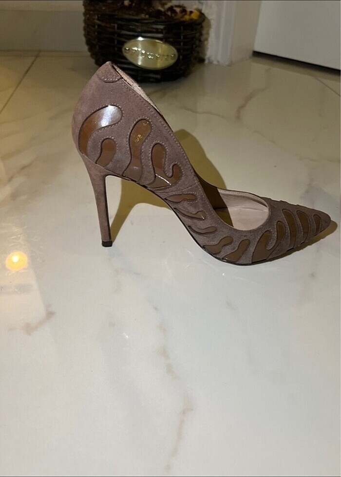 Tergan topuklu ayakkabı - Görsel 3