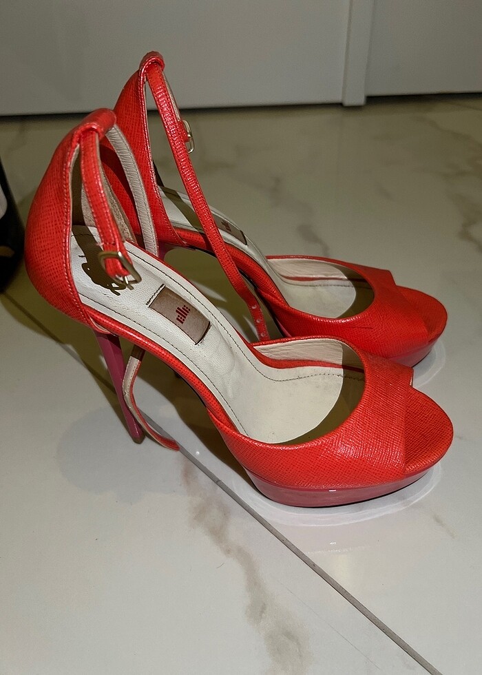 Elle nar çiçeği topuklu ayakkabı - Görsel 3