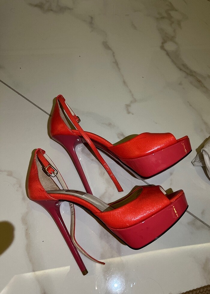 Elle nar çiçeği topuklu ayakkabı - Görsel 4