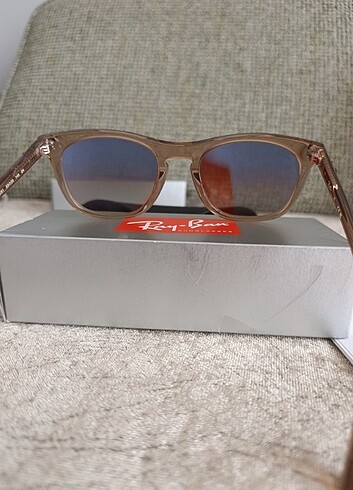 Ray ban güneş gözlüğü