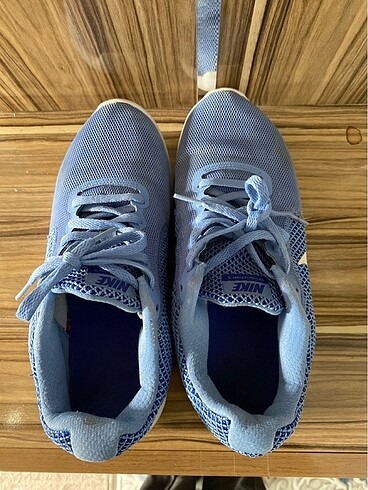 Nike spor ayakkabı