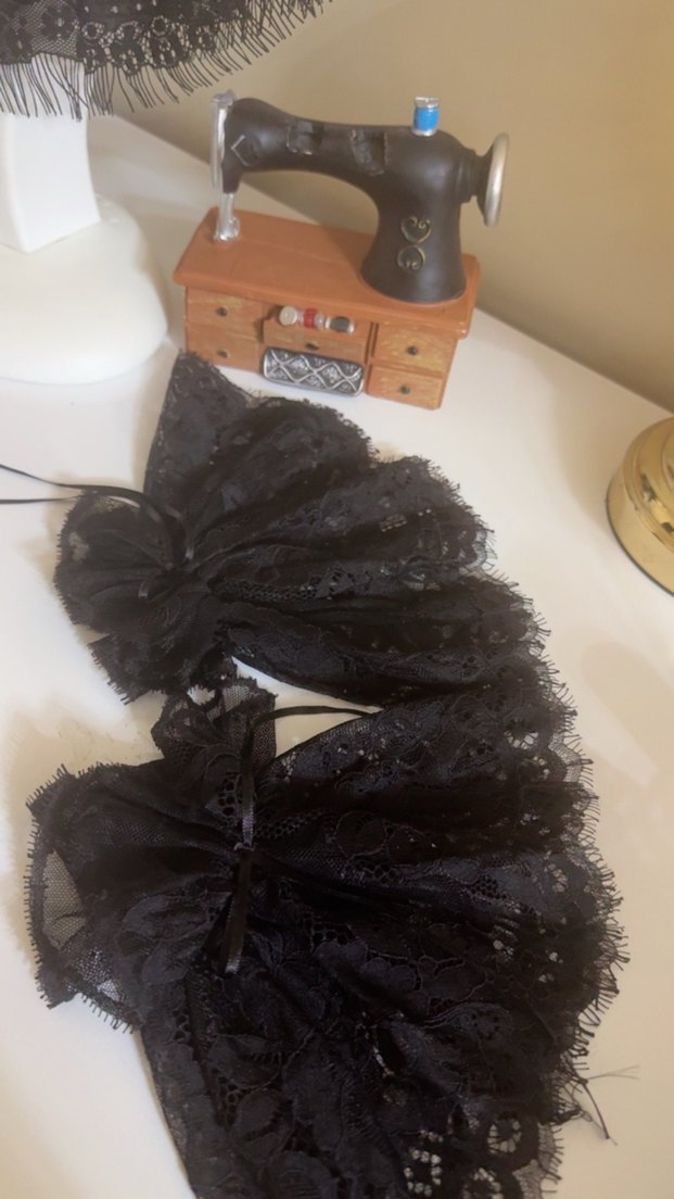 Puantiyeli Siyah Fırfırlı Gotik Eldiven - Görsel 5