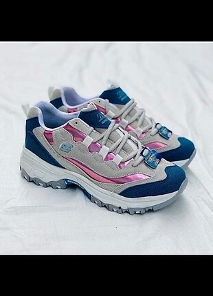 Skechers