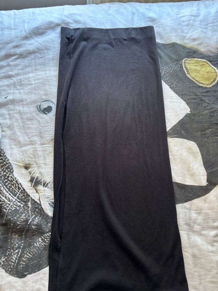 Kadın Siyah Uzun Yırtmaçlı Dar Etek - Görsel 2