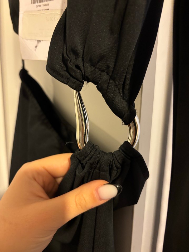 Siyah Tek Kollu Uzun Drapeli Elbise - Görsel 2