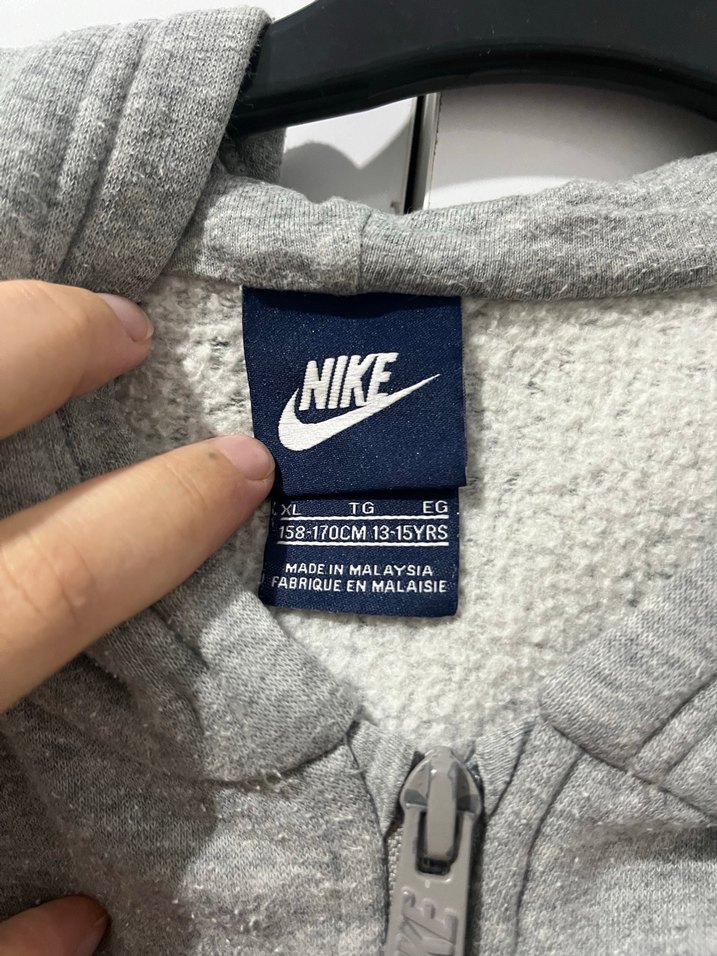 Gri Nike Fermuarlı erkek çocuk için Sweatshirt - Görsel 4