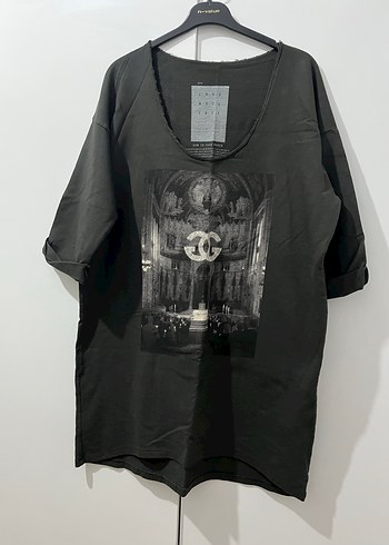 Siyah Baskılı Uzun Kadın Tişört - Görsel 2