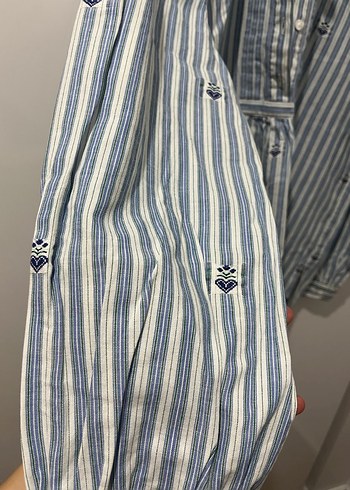 Mavi çizgili uzun kollu pamuklu gömlek - Görsel 2