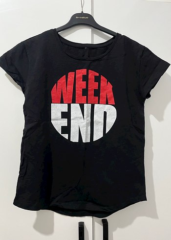 Siyah Kısa Kollu Baskılı Kadın Tişört - Görsel 2