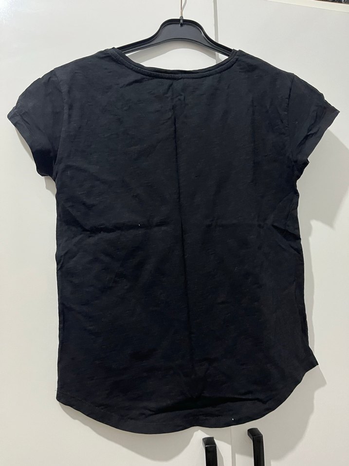 Siyah Kısa Kollu Baskılı Kadın Tişört - Görsel 4