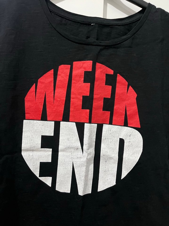 Siyah Kısa Kollu Baskılı Kadın Tişört - Görsel 3