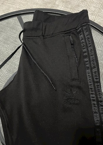 Siyah Fermuarlı Kadın Eşofman Altı - Görsel 3