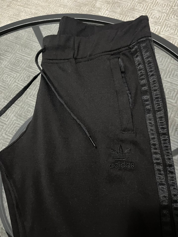 Siyah Fermuarlı Kadın Eşofman Altı - Görsel 3