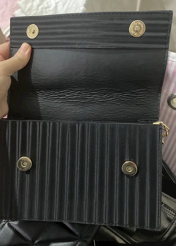 Zincir Detaylı Siyah Kadın El Çantası - Görsel 3