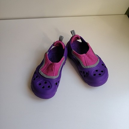 24 Beden Crocs sandalet