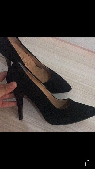 Stilettoo