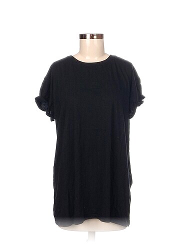 H&M T-shirt %70 İndirimli.