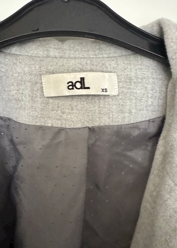 Gri Yıldız Detaylı Kadın Kaban - Görsel 2