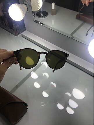 ORJINAL RAY BAN GÜNEŞ GÖZLÜĞÜ