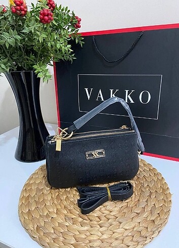 Beden çeşitli Renk Vakko Fermuarlı Baget Çanta