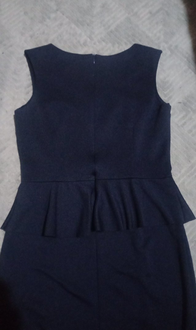 Lacivert V Yaka  Midi Elbise - Görsel 4