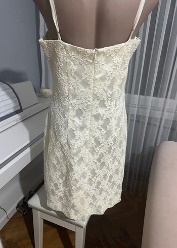 Dantel Detaylı ince askılı tül detaylı ekru elbise - Görsel 2