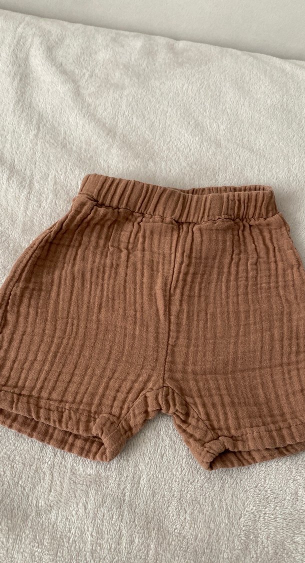 Bohem Tarzı Kahverengi Keten Erkek Çocuk Şortu - Görsel 2
