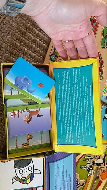 Diğer Eşleştirme ve birleştirme kartları puzzle