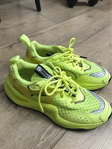 Neon Puma spor ayakkabı kadın