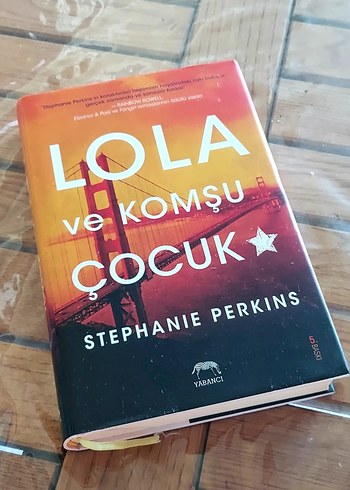 Lola ve Komşu Çocuk - Stephanie Perkins