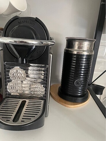 Nespresso kapsül kahve makinesi