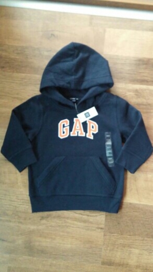 gap sweatshirt 