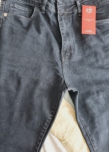 xl Beden Yırtmaçlı pantolon