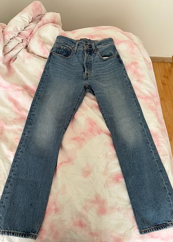 Levis Orta Mavi Denim Jean