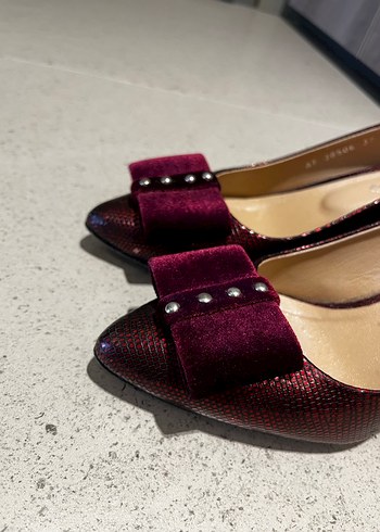 Bordo Yılan Desenli Tokalı Topuklu Kadın Ayakkabı - Görsel 2