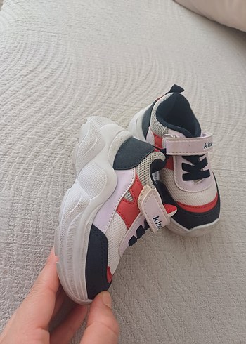 Beyaz Velcro Bağcıklı Erkek Çocuk Spor Ayakkabı - Görsel 5