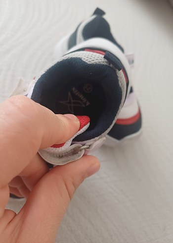 Beyaz Velcro Bağcıklı Erkek Çocuk Spor Ayakkabı - Görsel 6