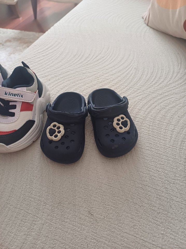 Beyaz Velcro Bağcıklı Erkek Çocuk Spor Ayakkabı - Görsel 3