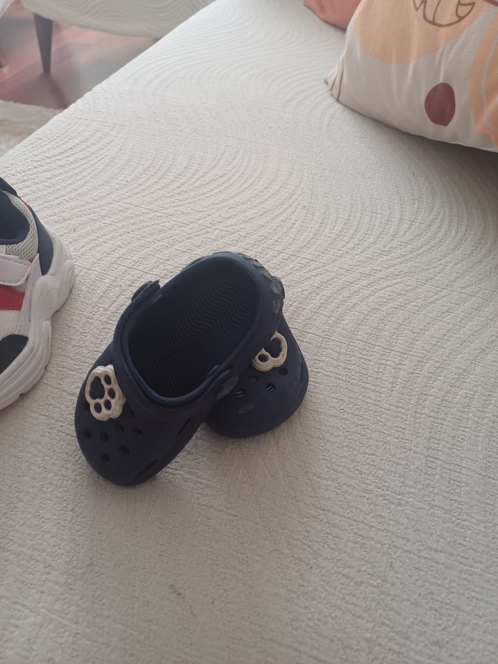 Beyaz Velcro Bağcıklı Erkek Çocuk Spor Ayakkabı - Görsel 2