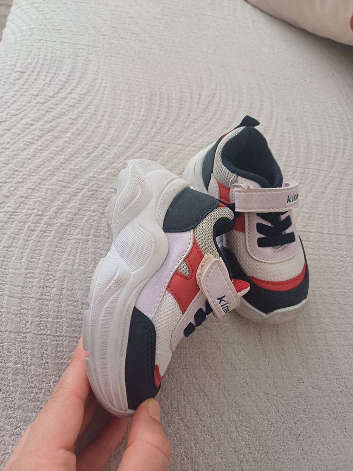 Beyaz Velcro Bağcıklı Erkek Çocuk Spor Ayakkabı - Görsel 5